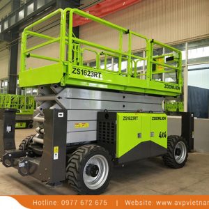 Xe nâng người làm việc trên độ cao 16 mét