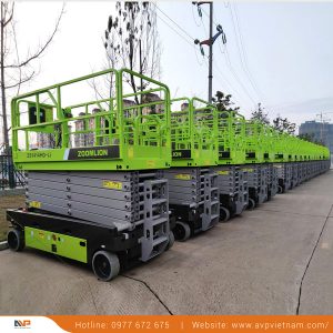 Xe nâng người làm việc trên cao 14 mết