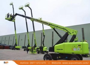 Xe nâng người làm việc trên cao 30 mét