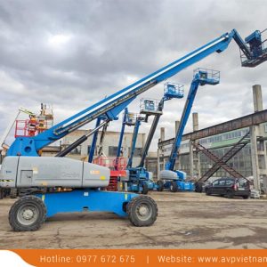 Xe nâng người làm việc ở trên cao 34 mét